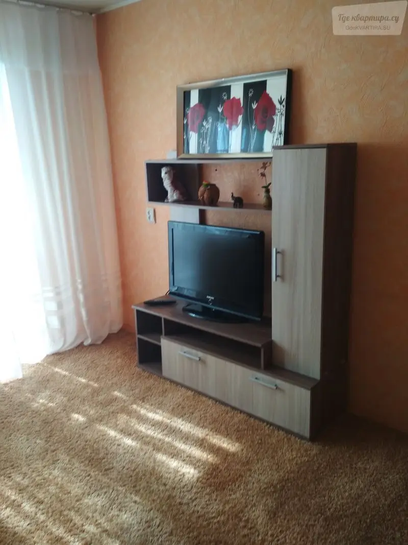 Сиреневый бульвар, 3
