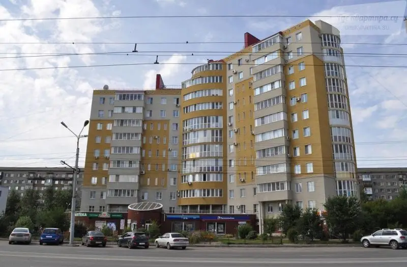 проспект Карла Маркса, 72