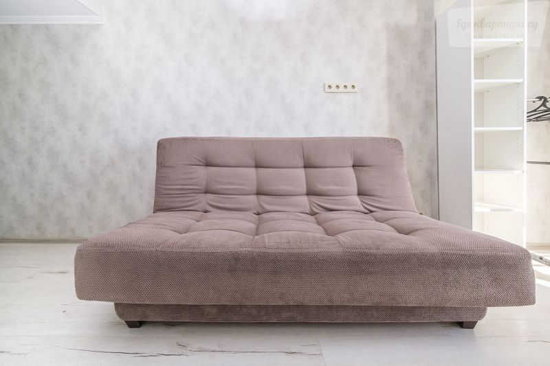 Учительская улица, 9