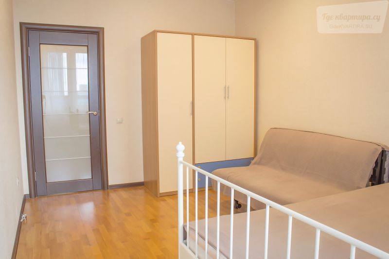 проспект Королёва, 7