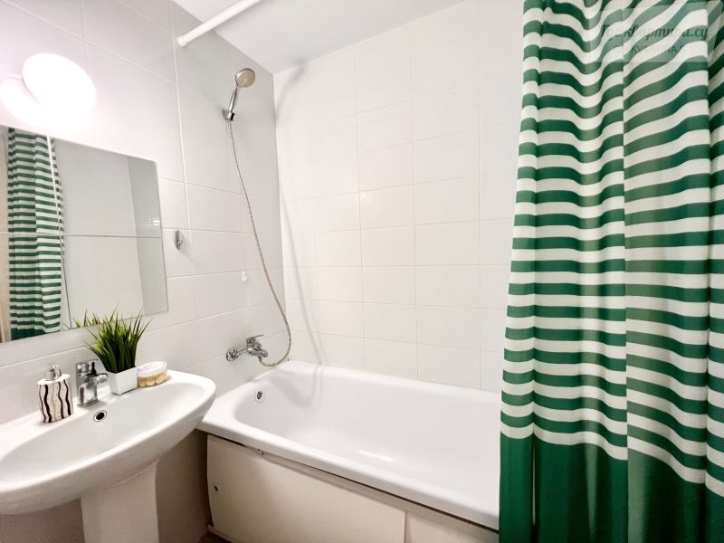 Саларьевская улица, 10к2