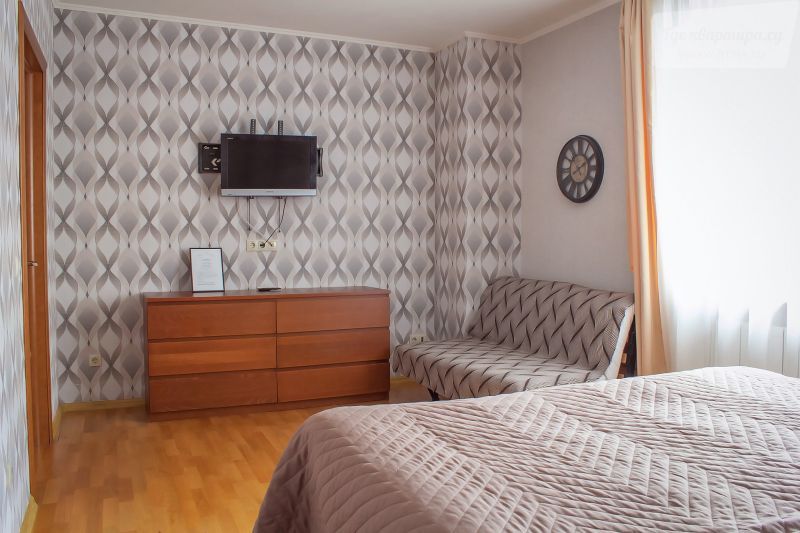 Фермское шоссе, 32