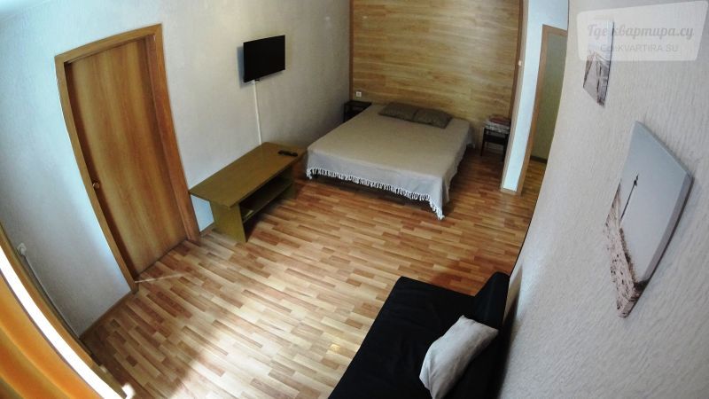проспект Карла Маркса, 13