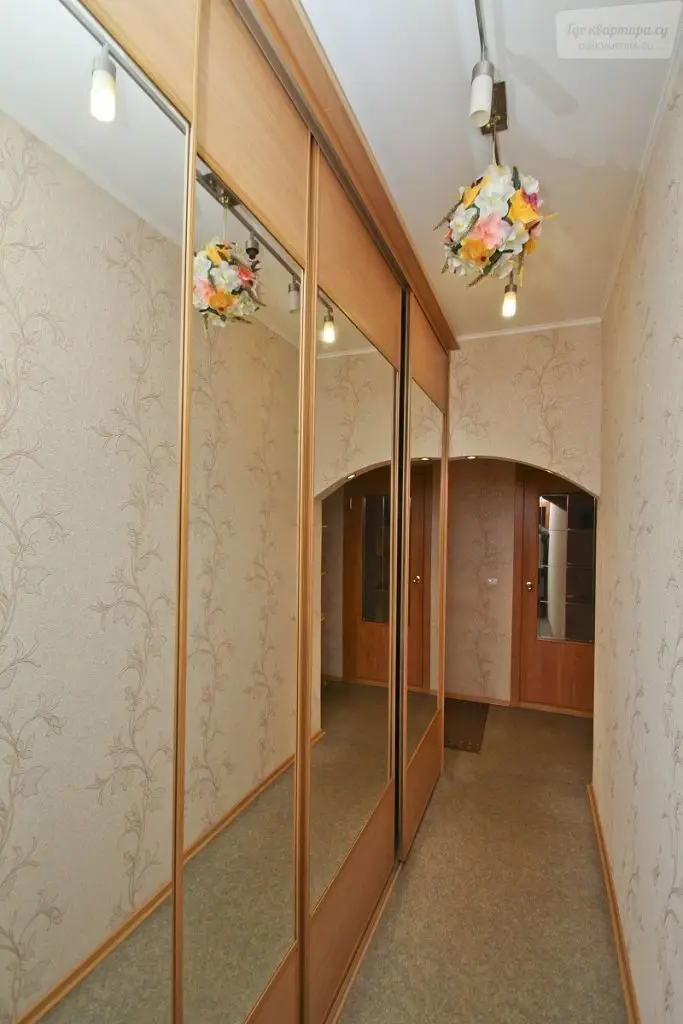 Югорская улица, 13